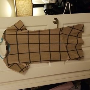 Tan and black box design dress, in excellent condition with no flaws